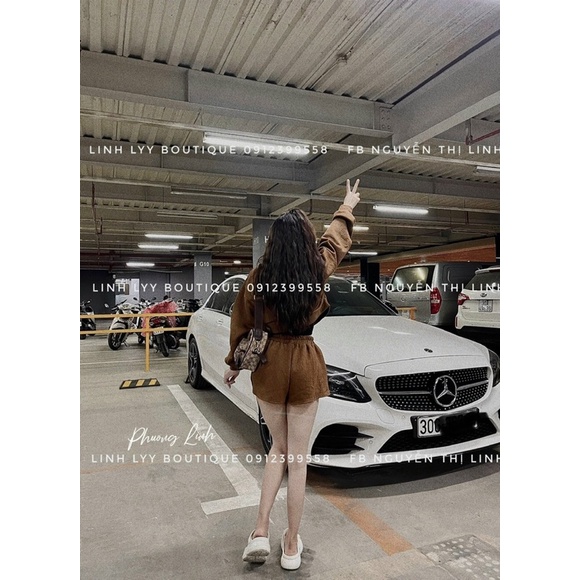 Bộ áo croptop mũ phối quần sooc đi phố