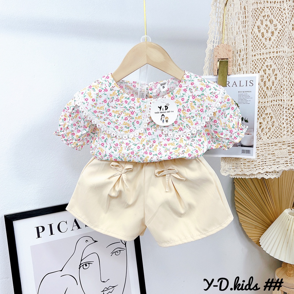 Bộ Quần Áo Hoa Nhí Cổ Tròn Cho Bé Gái