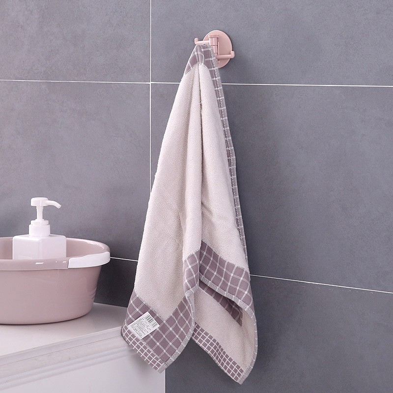 Móc Treo Đồ Đa Năng HOUSEEKER Bằng Nhựa Tiện Lợi