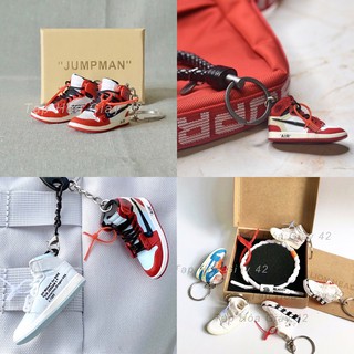 Móc Khóa Mini Sneaker - Jordan1 x Off-White - Mô Hình Giày tỷ lệ 1:6