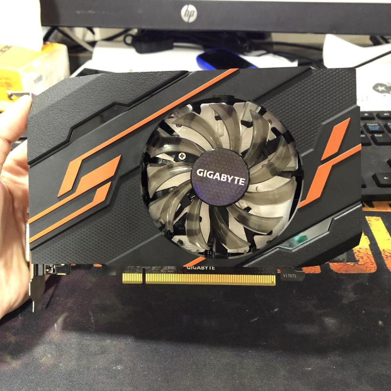 – VGA GIGABYTE GT 1030 OC – Dung lượng 2GB – 64 bit – DDR5 – Giao tiếp cổng Đầu ra DVI – HDMI