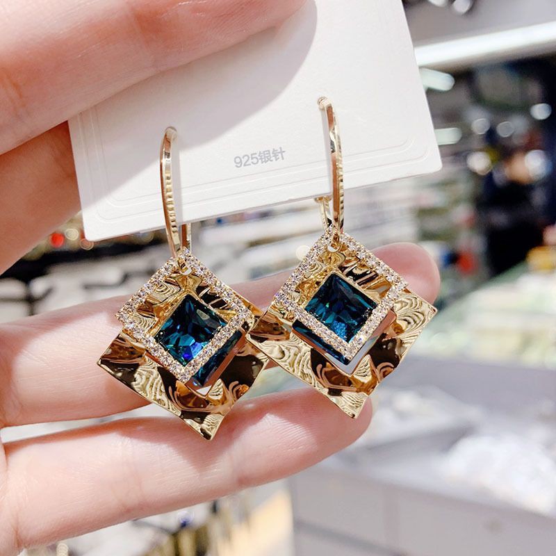 Khuyên tai bạc S925 - Bông tai nữ đa giác đính đá xanh lục lấp lánh sang chảnh xinh đẹp ZaZa.accessories KT8058