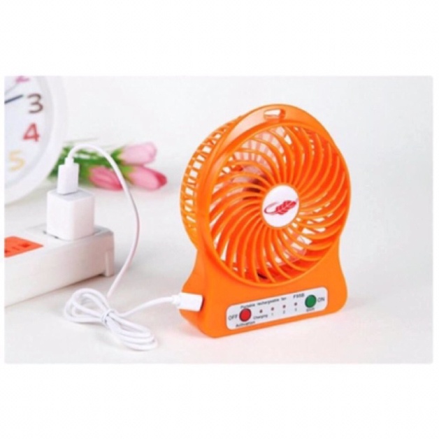 Quạt mini tích điện cầm tay có đế để bàn kiểu mới điều chỉnh 3 tốc độ siêu mát kèm pin và dây sạc siêu hot