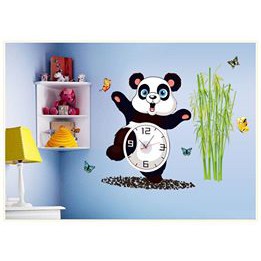 Đồng hồ treo tường Coma hình Gấu Trúc Panda kết hợp Decal trang trí cho phòng bé thêm sống động.