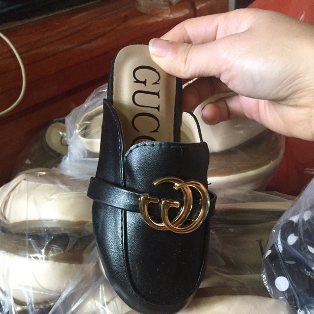 dép đặng thị thu hà