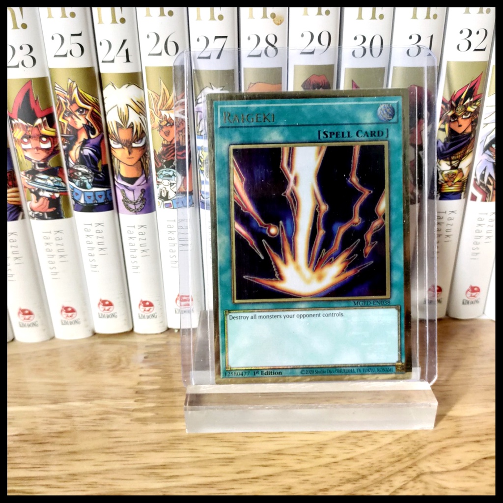 Thẻ bài yugioh chính hãng Raigeki – Premium Gold Rare