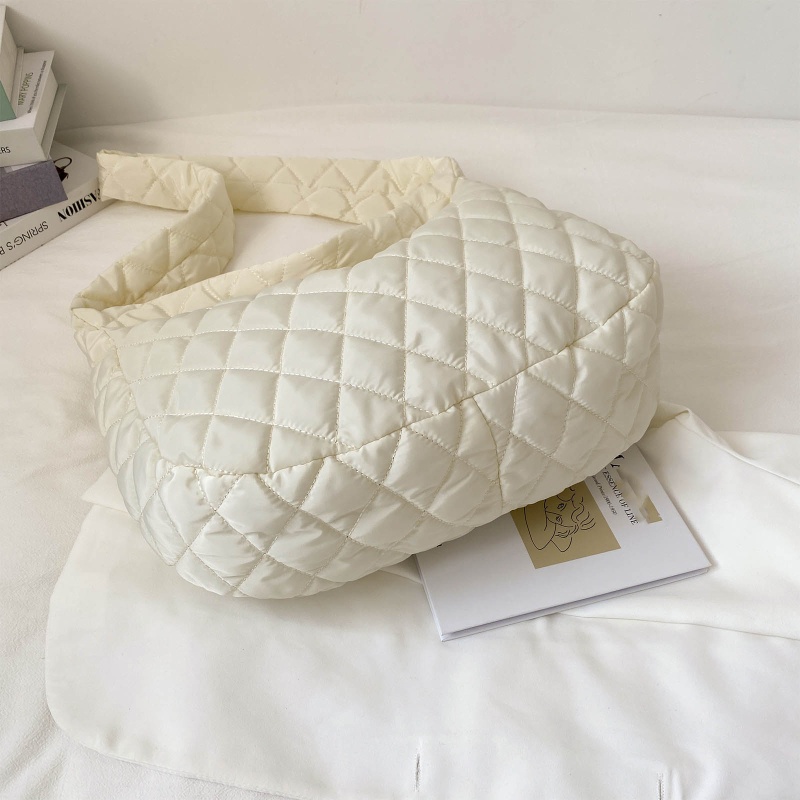Túi xách đeo vai cotton có đệm nylon hình bánh mì thêu chéo thời trang mùa đông cho nữ
