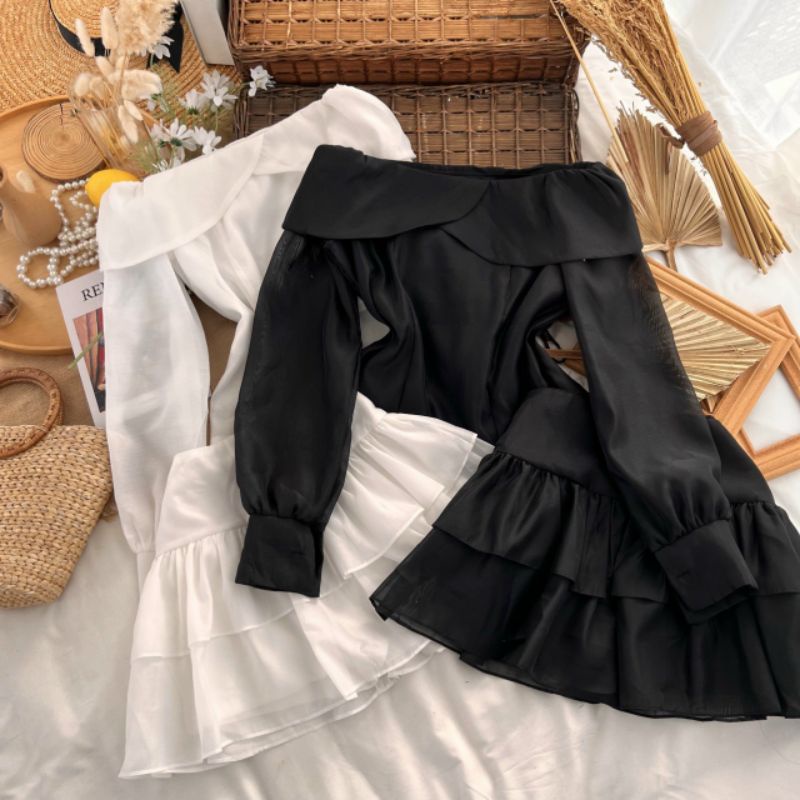 Set áo voan kèm chân váy xoè bẹt vai