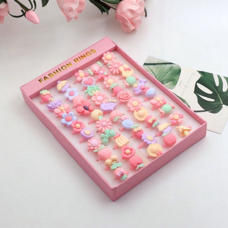 HỘP 50 NHẪN CÔNG CHÚA tuyệt đẹp cho bé 4+ thoả sức làm điệu