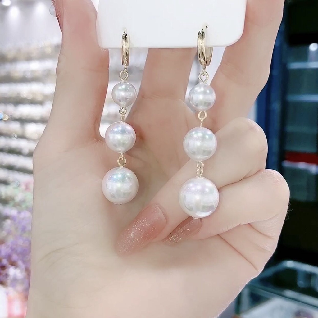 Khuyên tai dáng dài đính ngọc trai nhân tạo phối tua rua thời trang Hàn Quốc cho nữ