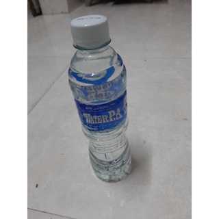 Nước uống đóng chai