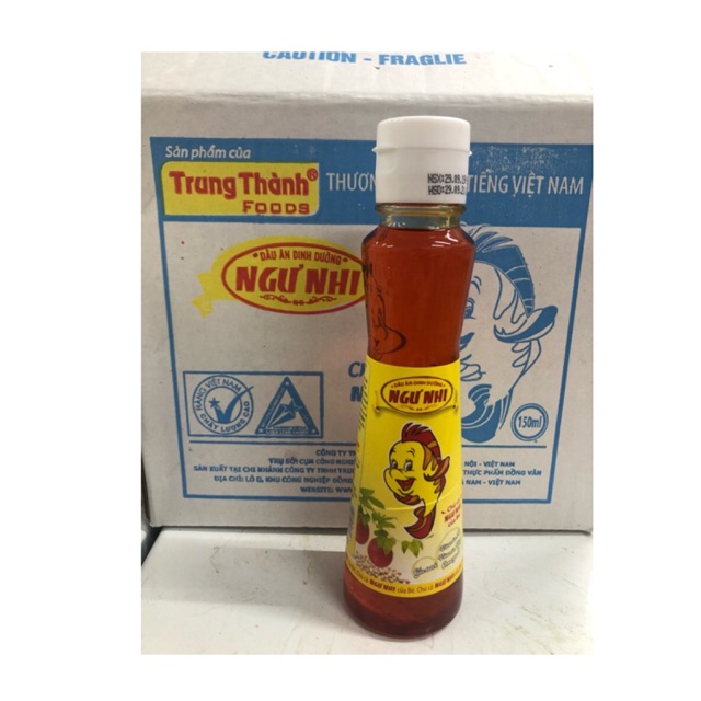 Dầu Gấc Ngư Nhi 150ml dành cho bé từ 6 tháng trở lên , giúp bữa ăn của bé thêm ngon và cung cấp vita