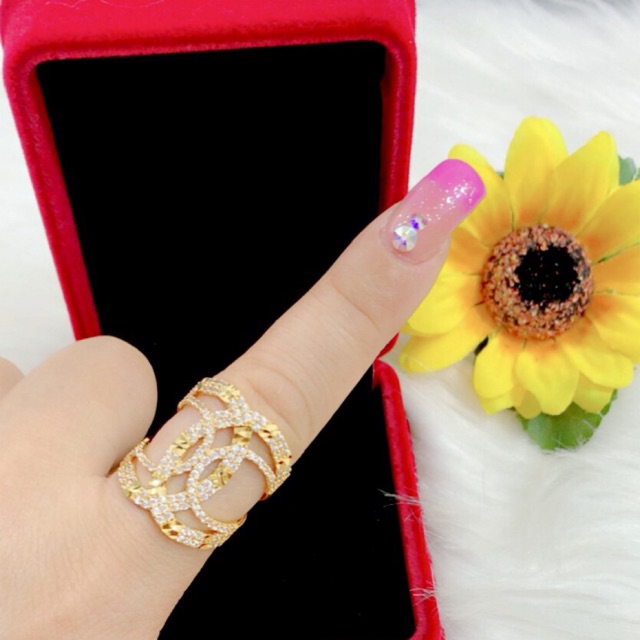 Nhẫn nữ kiểu chữ C dát vàng 18k cao cấp