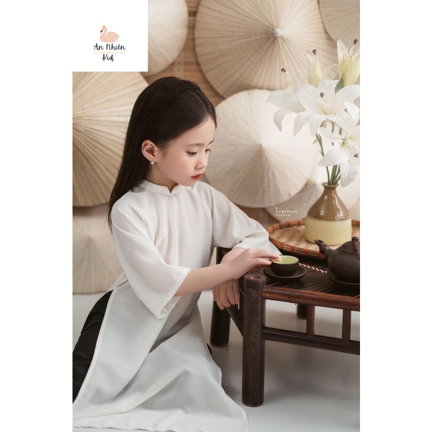 AD0012 Áo Dài Trắng Bé Gái