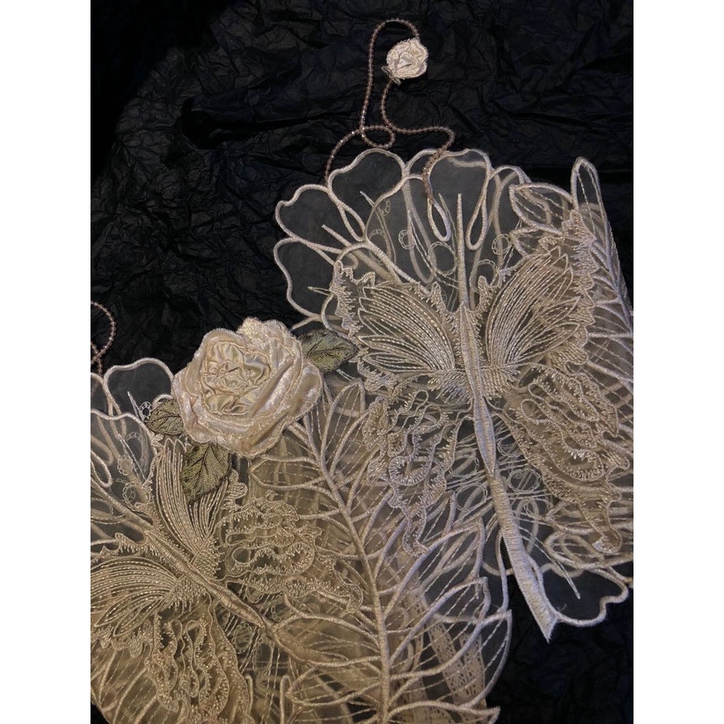 Áo Hai Dây Phối Ren Thêu Hoa Quyến Rũ Thời Trang Mùa Hè 2022