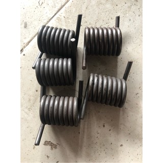 Lò xo máy cắt đẩy LS1018L