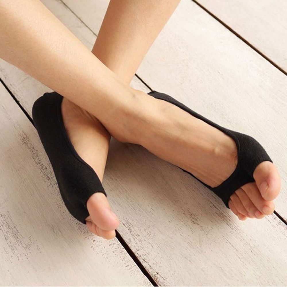 Tất Cotton Xỏ Ngón Chống Trượt Thời Trang Xuân Hè Cho Nữ