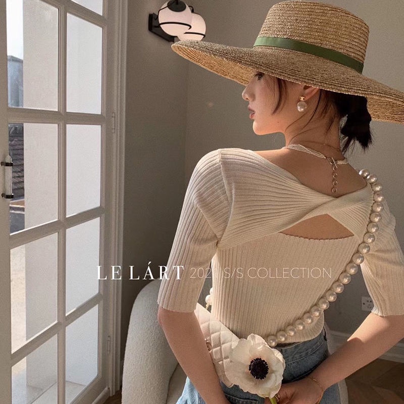 Áo Thun Tay Ngắn Cổ Tròn Vải Lụa Lạnh Mỏng Dáng Ôm Thời Trang Mùa Hè Phong Cách Hàn Quốc Hàng Mới Dành Cho Bạn Nữ 2021