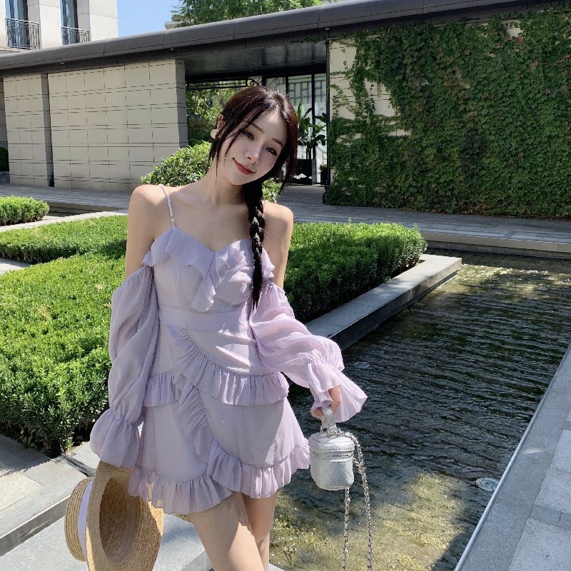 Đầm ngắn trễ vai tay dài màu tím pastel