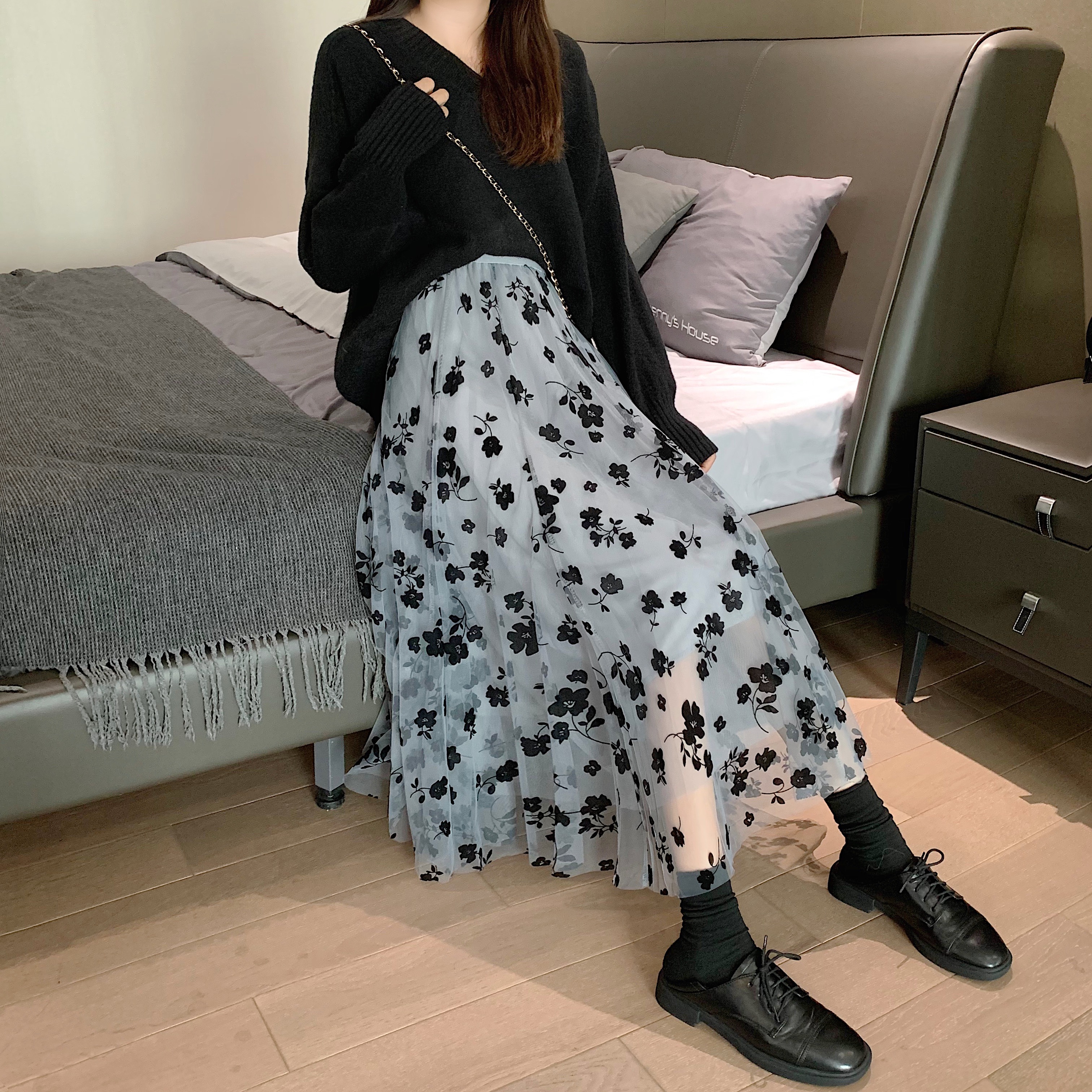 Chân váy dài dáng chữ A lưng cao phối lưới thêu họa tiết hoa thời trang xuân hè phong cách Hàn Quốc cho nữ 2021 | BigBuy360 - bigbuy360.vn