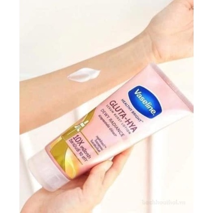 Sữa Dưỡng Thể Vaseline Healthy Bright Gluta HYA Serum 10X Thái Lan (330ml)