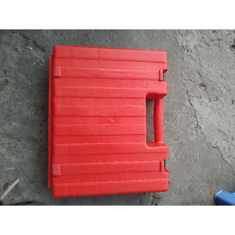 VỎ NHỰA MÁY KHOAN BÊ TÔNG ( màu sắc đỏ, xanh than tùy đợt)