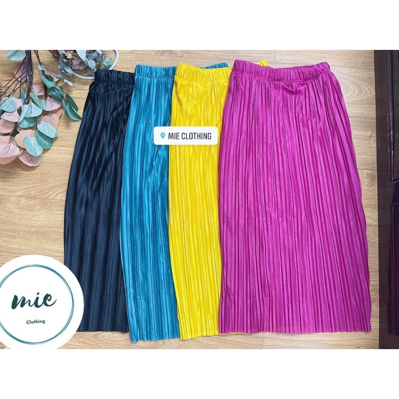 Chân Váy Xếp Ly, Chân Váy Midi Xẻ Sau Mix Áo Sơ Mi, Áo Phông Mặc Hè Đi Biển Màu Nổi Hồng Vàng Xanh Đen