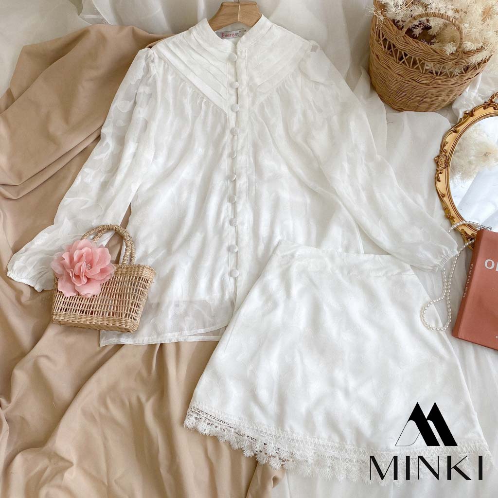 🌸SET ÁO VÀ CHÂN VÁY MIDI TRẮNG VÂN NÚT BỌC - CHẤT LIỆU REN HOA VÂN CAO CẤP - TRẮNG SANG TRỌNG | BigBuy360 - bigbuy360.vn