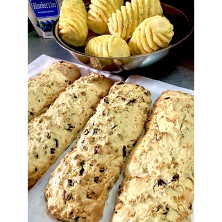 Bánh hạt Biscotti