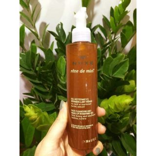 Sữa rửa mặt Nuxe tinh chất mật ong