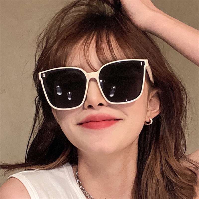 Mới Kính Mát Mắt Mèo Oversize Không Viền Chống Tia UV400 2022 Dành Cho Nữ