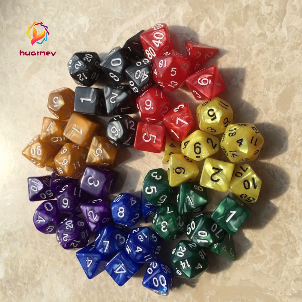 Set 7 xúc xắc nhiều mặt phát sáng được dùng chơi game Dungeons and Dragons