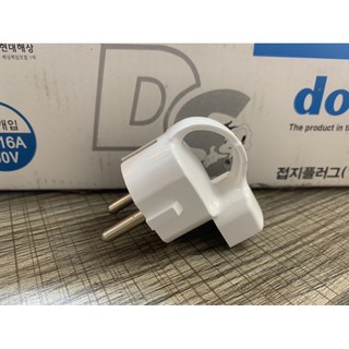 [Nhập khẩu] Phích cắm hai chân có tiếp đia Hàn Quốc 16A