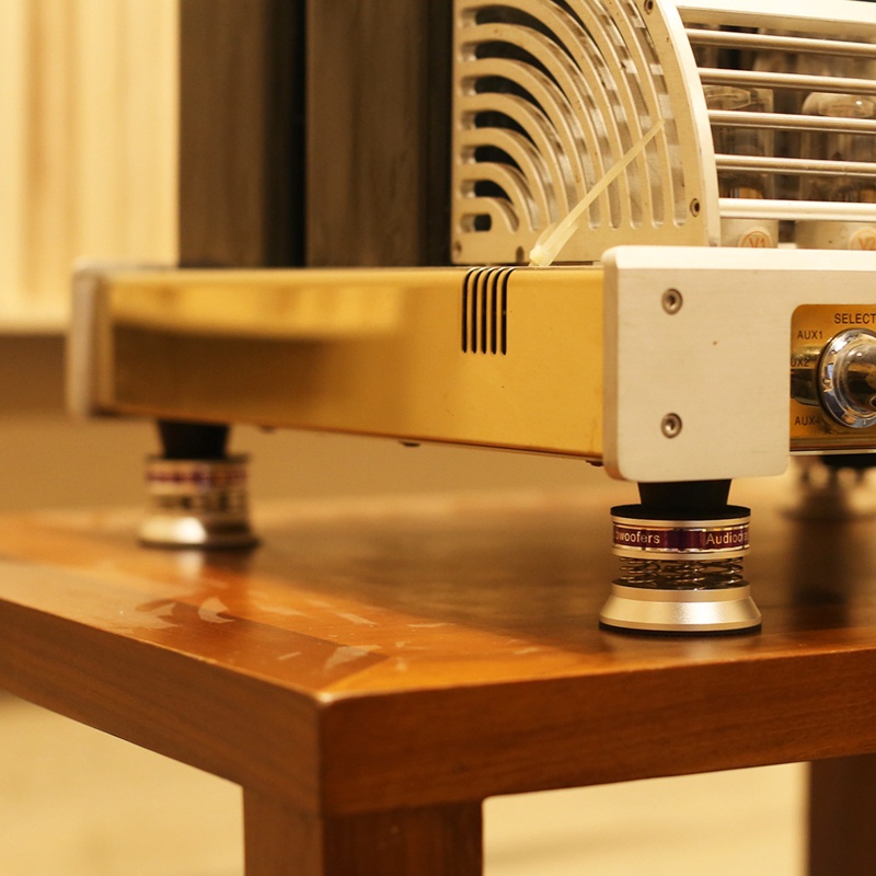 Bộ 4 Đệm Giảm Sốc Bằng Hợp Kim Nhôm Cứng HIFI Cho Chân Đứng