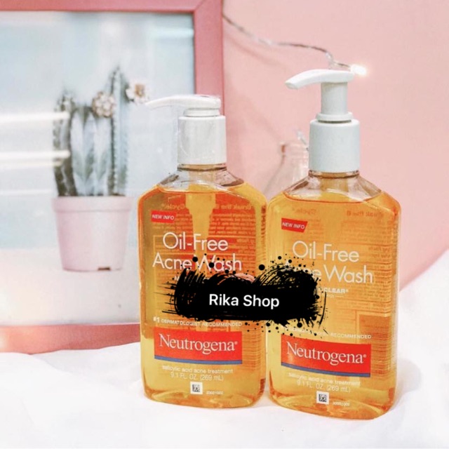 Sữa rửa mặt Neutrogena Oil-Free Acne Wash