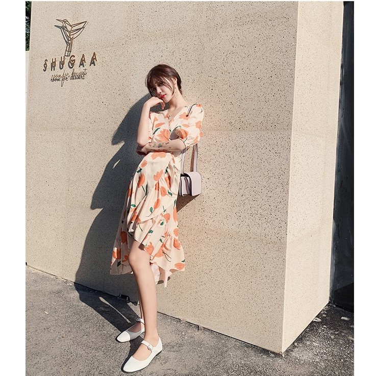 Đầm nữ ngắn tay cổ tròn in hoa thời trang Hàn | BigBuy360 - bigbuy360.vn