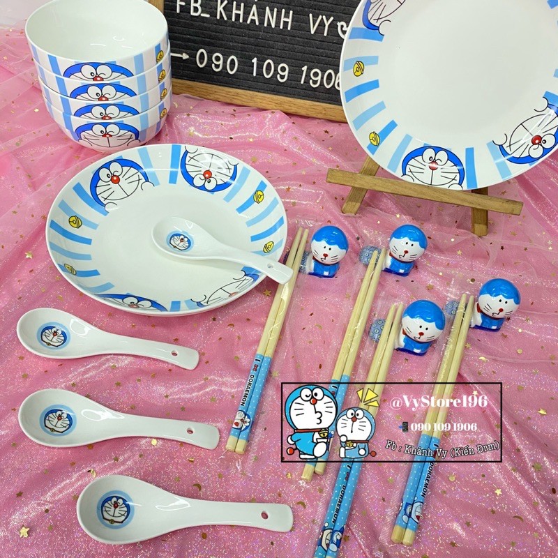 SET BÁT CHÉN DĨA ĐÔREMON KÈM ĐŨA MUỖNG