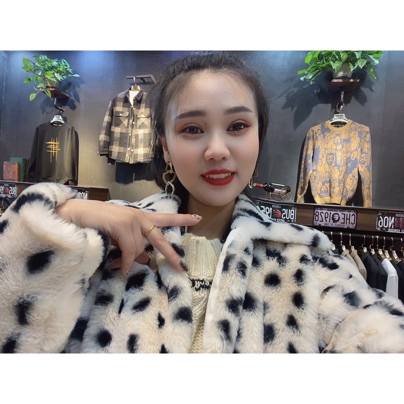 Áo khoác lông giả báo