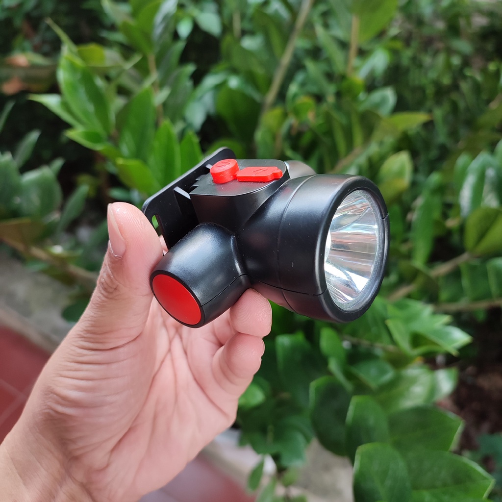 Đèn pin đội đầu lấy ráy tai