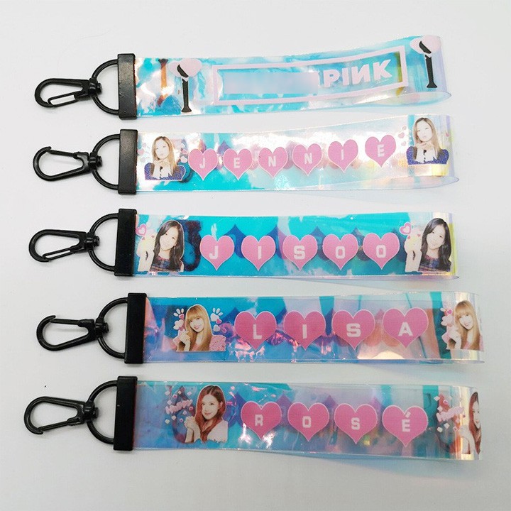 Nametag trong Blackpink Lisa Jisoo Jennie Rose in màukhohangkpop