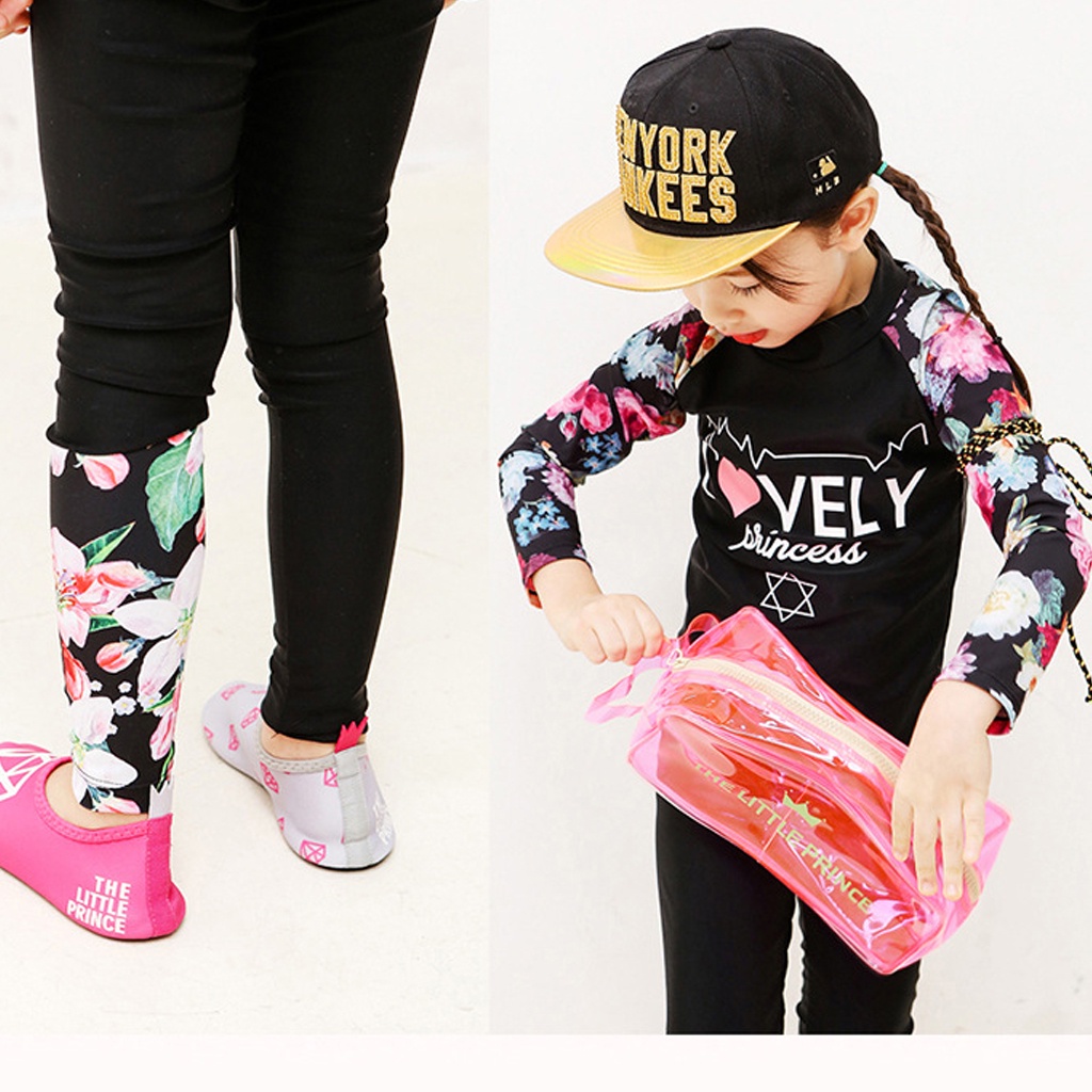 Bộ đồ bơi hai mảnh tay dài in họa tiết hoa dành cho người lớn trẻ em