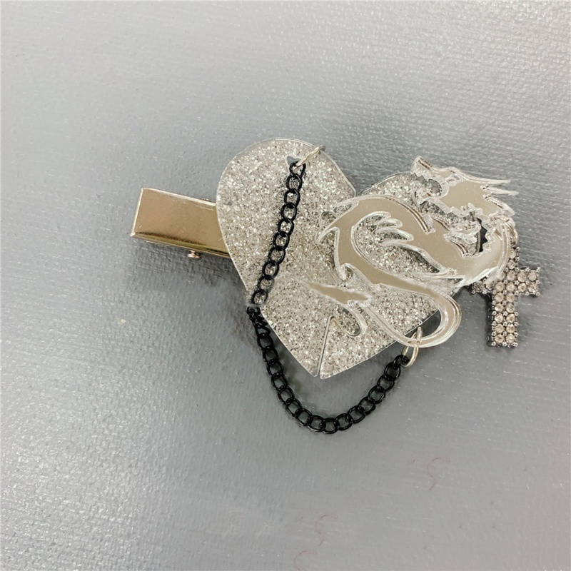 Kẹp Tóc Hình Trái Tim Bằng Acrylic Phong Cách Gothic Punk Hóa Trang Halloween