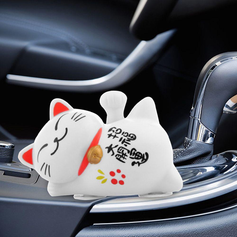 Đồ trang trí Chú Mèo Lười Ngủ Trên Xe Hơi / Văn Phòng Dễ Thương Dùng Trang Trí