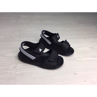 Sandal Trẻ Em