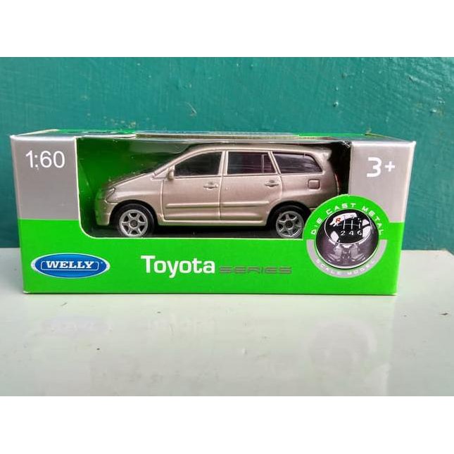 Mô Hình Xe Đồ Chơi Toyota Kijang Innova