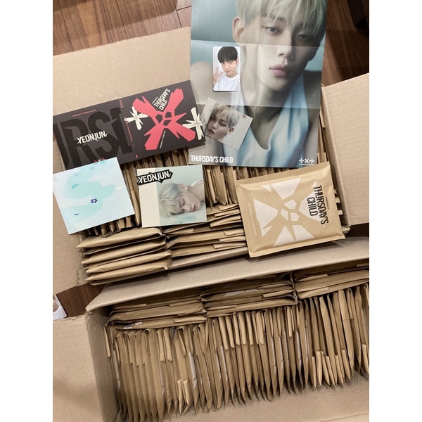 BỘ ẢNH TXT CASE TEAR THURSDAY’S CHILD