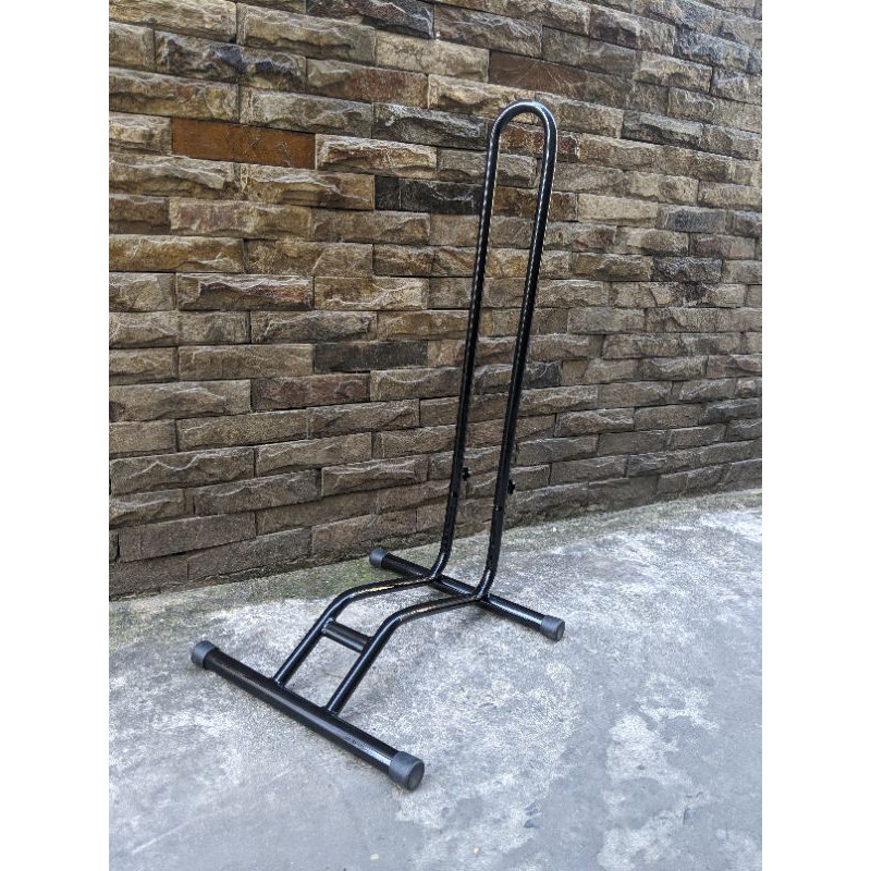 Chân chống xe đạp, Made in Vietnam