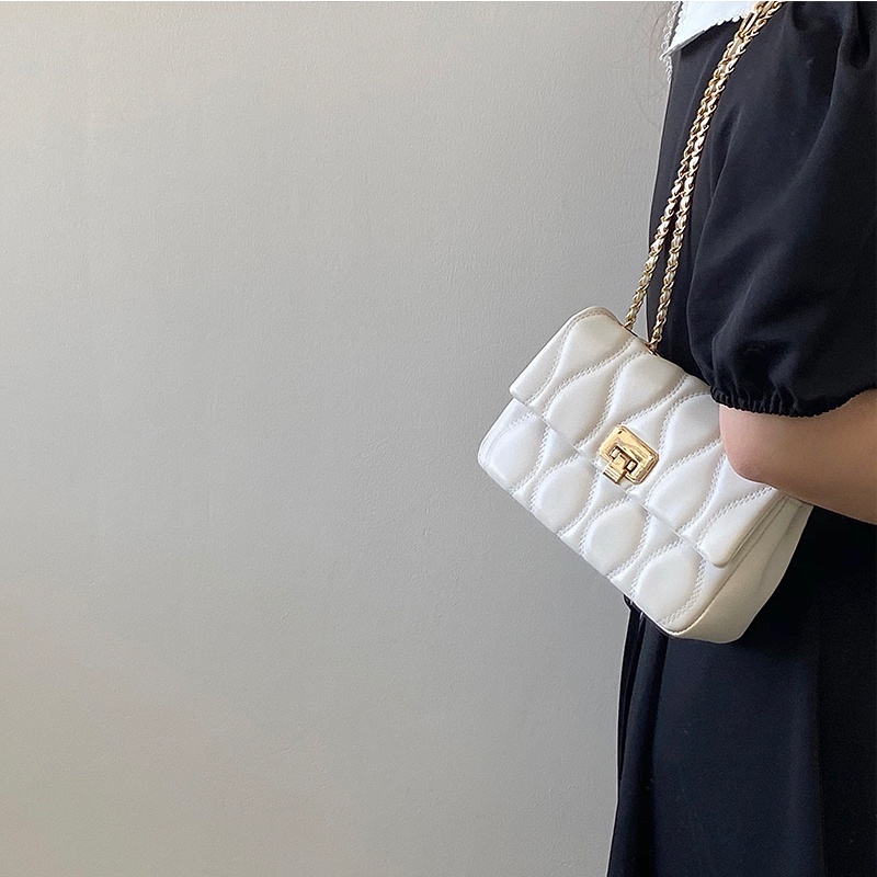 Túi xách/ đeo một bên vai IELGY phối dây xích họa tiết hình thoi đơn giản và đa năng cao cấp cho nữ