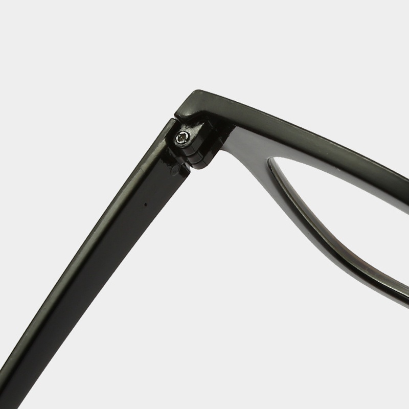 Kính Bảo Hộ Mắt Chống Bụi Trong Suốt Tiện Dụng