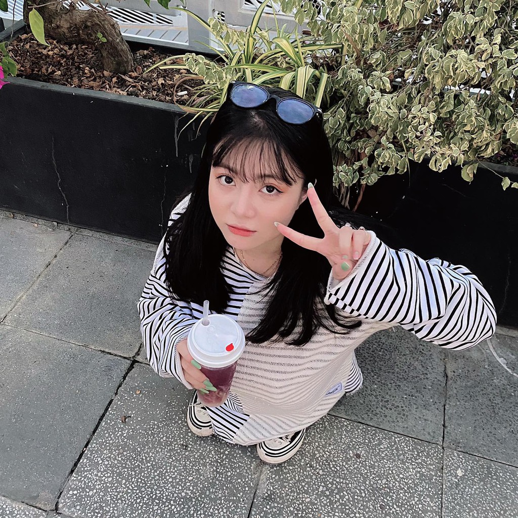 Áo ZOMBIE® Oversize Striped Sweater In B/White | BigBuy360 - bigbuy360.vn